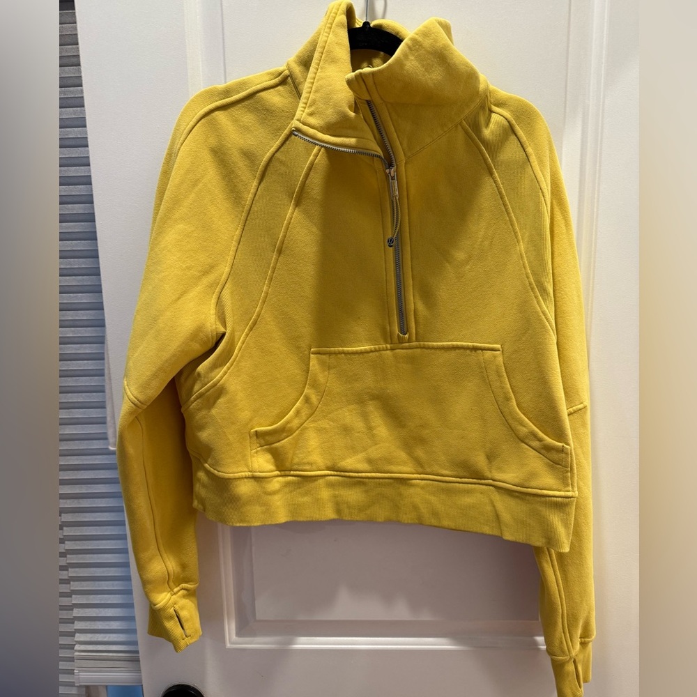 LuluLemon Scuba Half Zip -Lime M/L